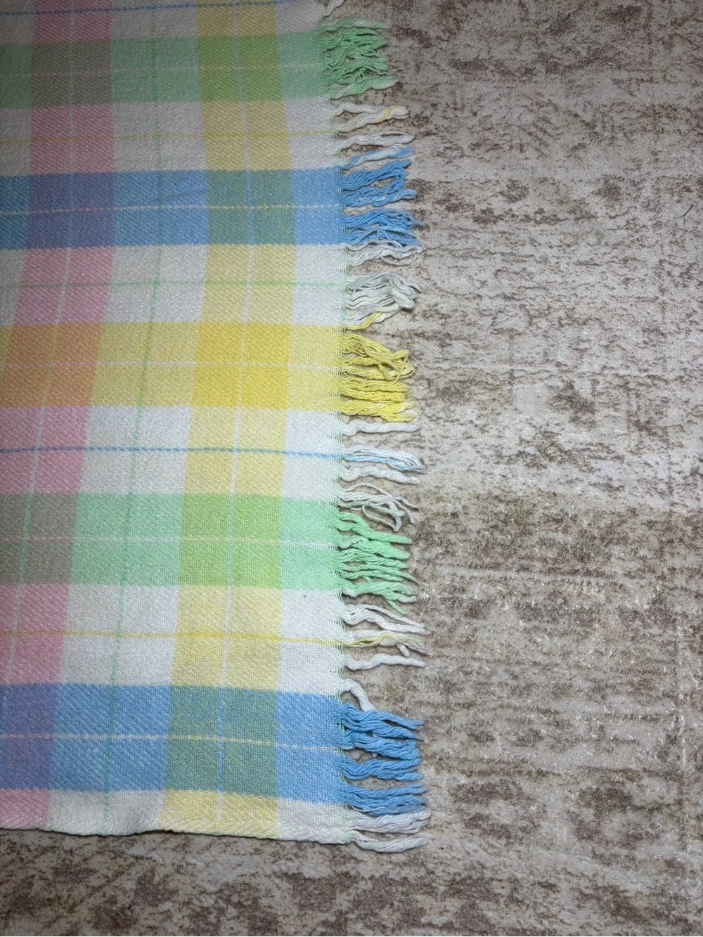 Vintage Tennessee Woolen Mills Pastel Plaid Acrylic Baby Blanket 46” x 35”